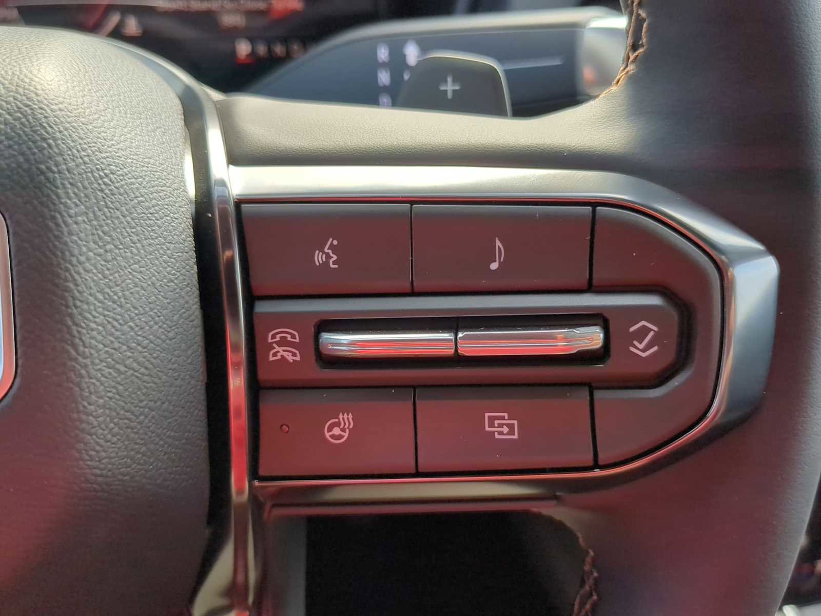 New 2026 GMC Terrain AT4 w/ Convenience Package III image 17