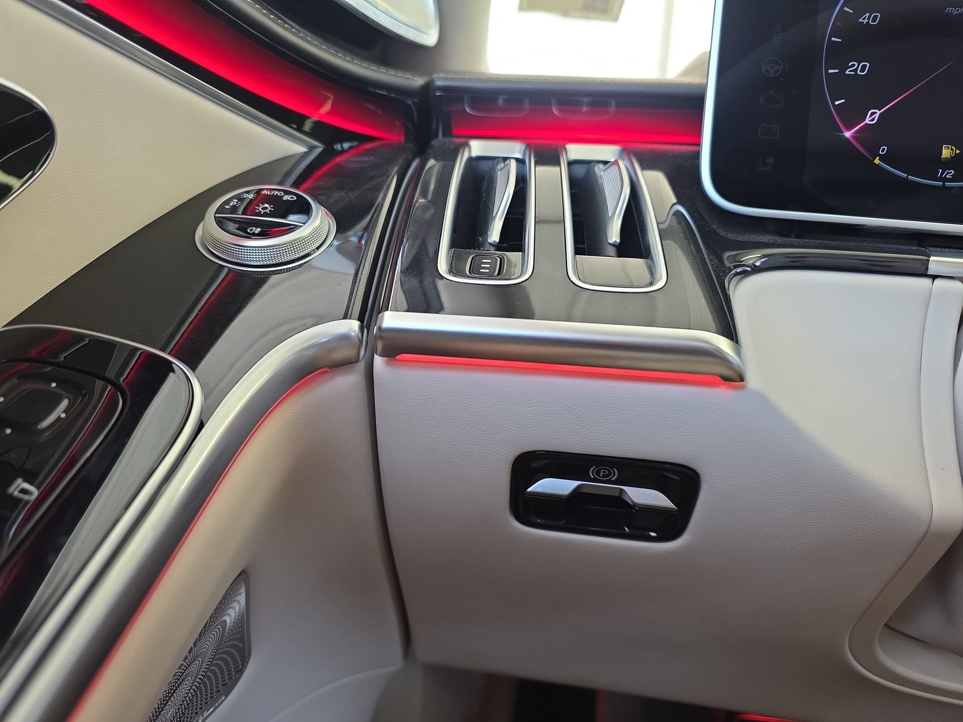Certified 2023 Mercedes-Benz Maybach S 680 4MATIC image 21