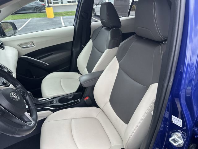 Certified 2022 Toyota Corolla Cross XLE AWD/4WD image 14