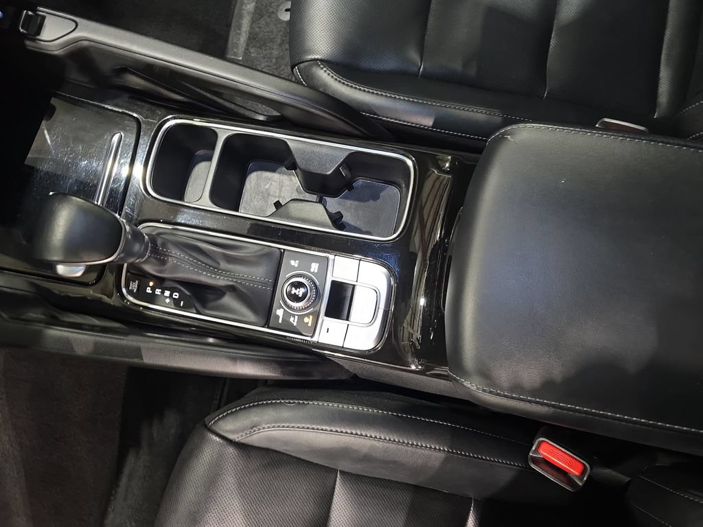 Used 2025 Kia Telluride S AWD/4WD image 26