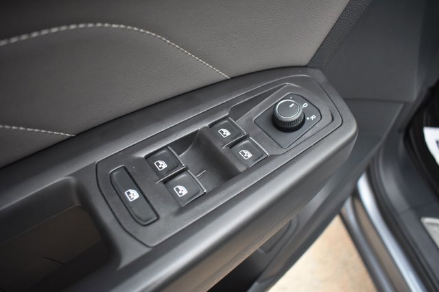 Used 2023 Volkswagen Atlas SE image 12