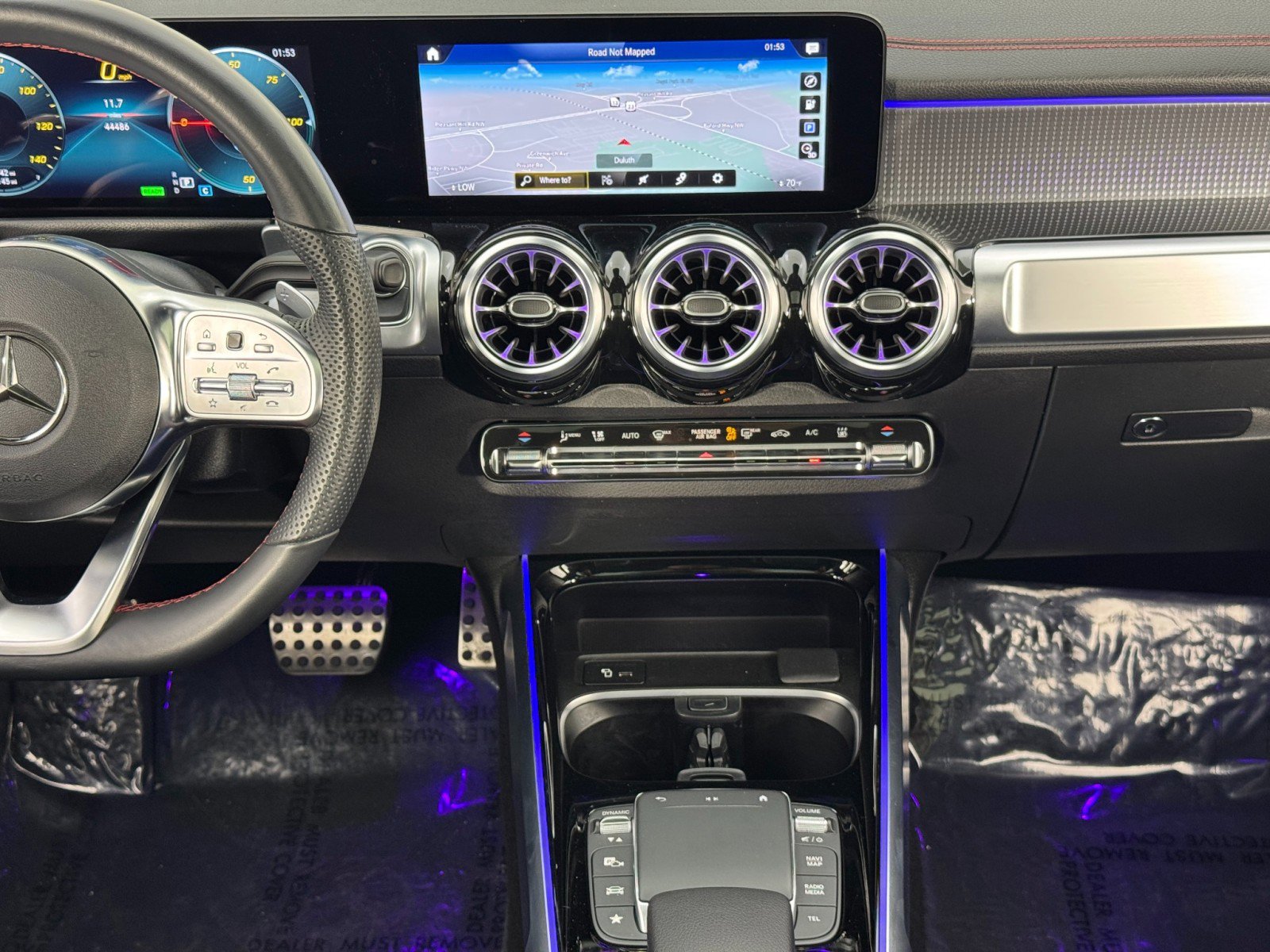 Used 2022 Mercedes-Benz EQB 350 4MATIC image 23