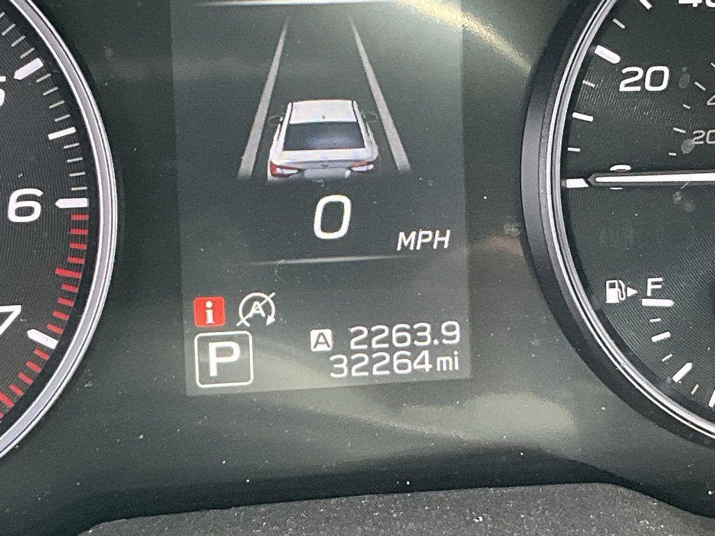 Used 2022 Subaru Legacy Premium image 3