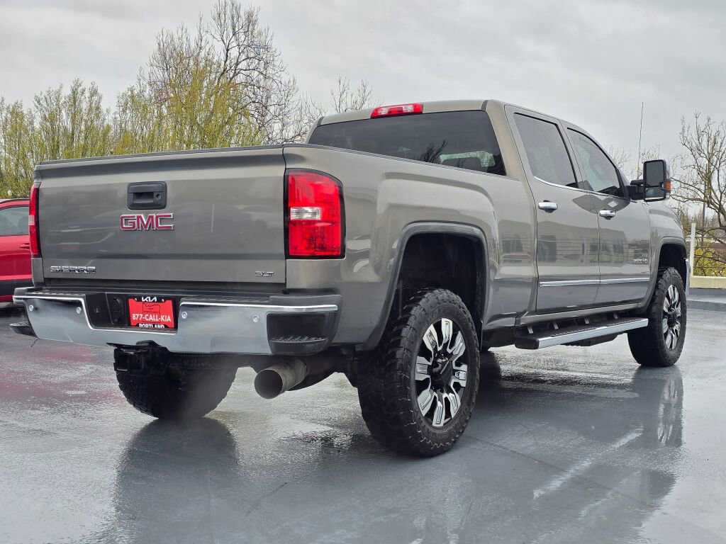 Used 2017 GMC Sierra 2500 SLT w/ Duramax Plus Package image 3