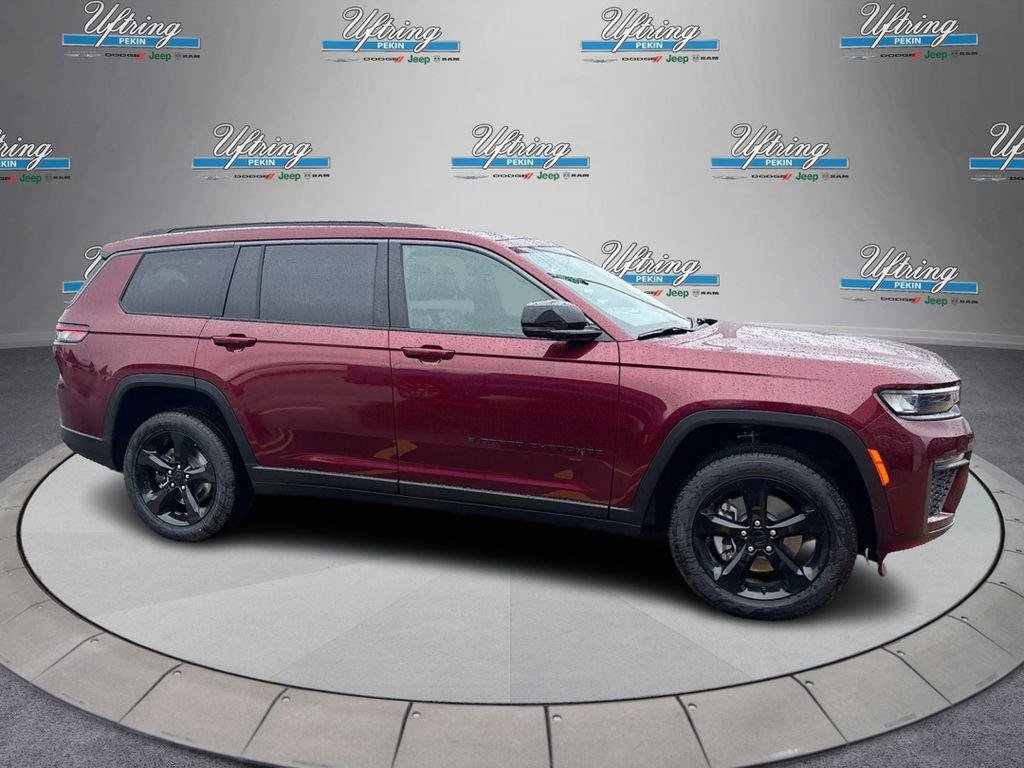New 2026 Jeep Grand Cherokee L Limited w/ Limited Altitude Package AWD/4WD image 2