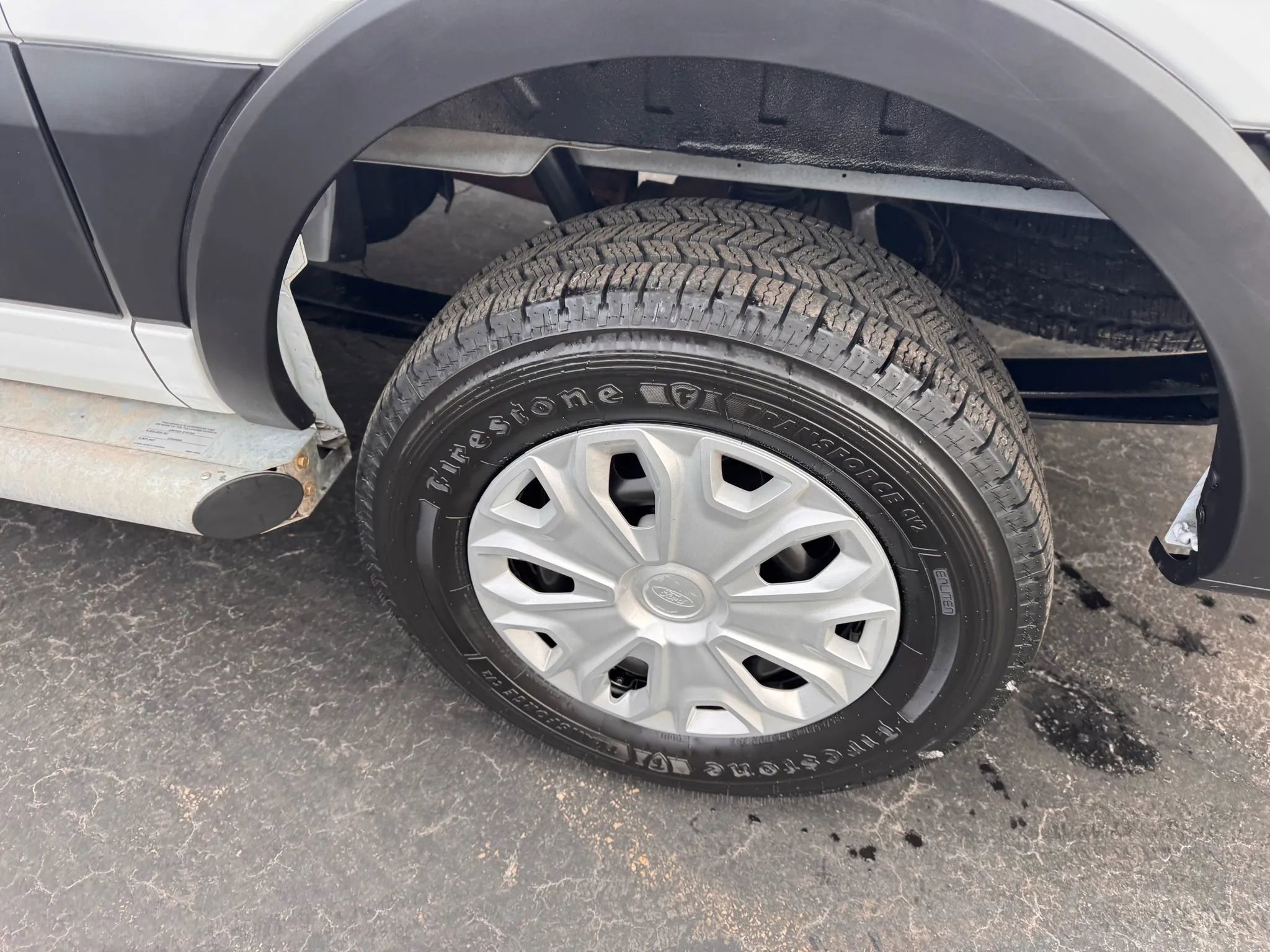 Used 2024 Ford Transit 250 Low Roof w/ Exterior Upgrade Package image 31