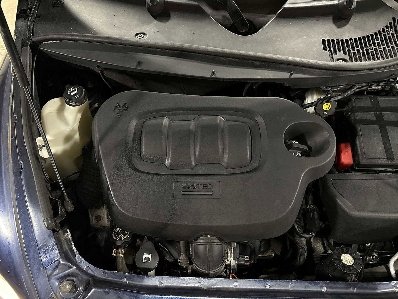 Used 2008 Chevrolet HHR LS image 12