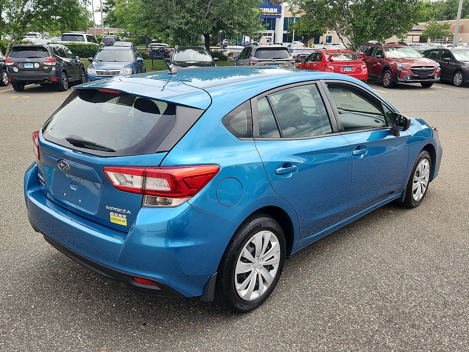 Used 2017 Subaru Impreza 2.0i AWD/4WD image 6