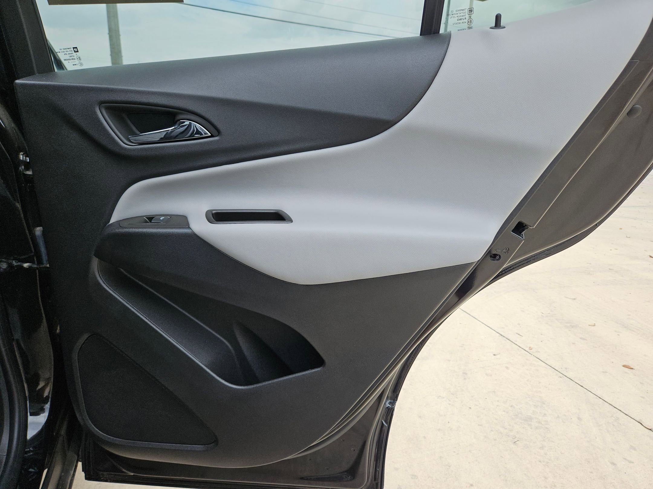 Certified 2024 Chevrolet Equinox LT image 26