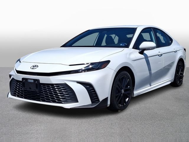 Used 2025 Toyota Camry SE