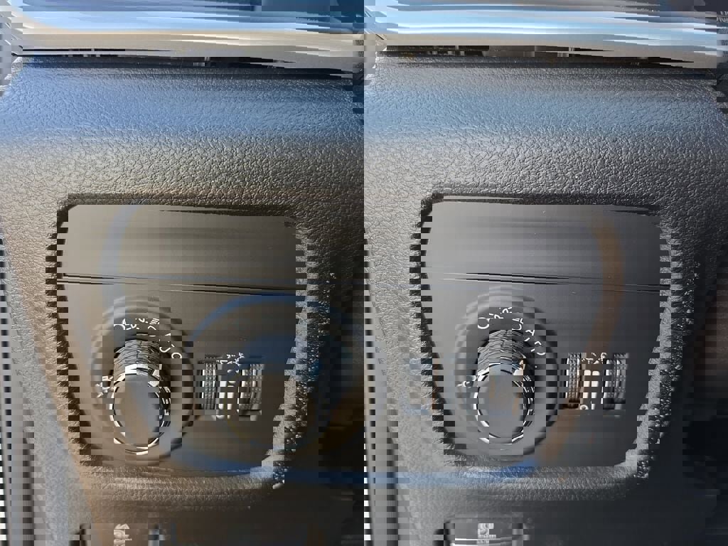 New 2026 Jeep Grand Cherokee Laredo X image 25