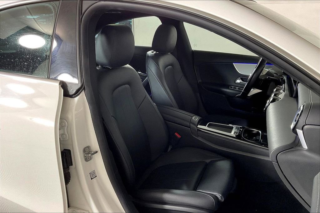 Used 2025 Mercedes-Benz CLA 250 image 6