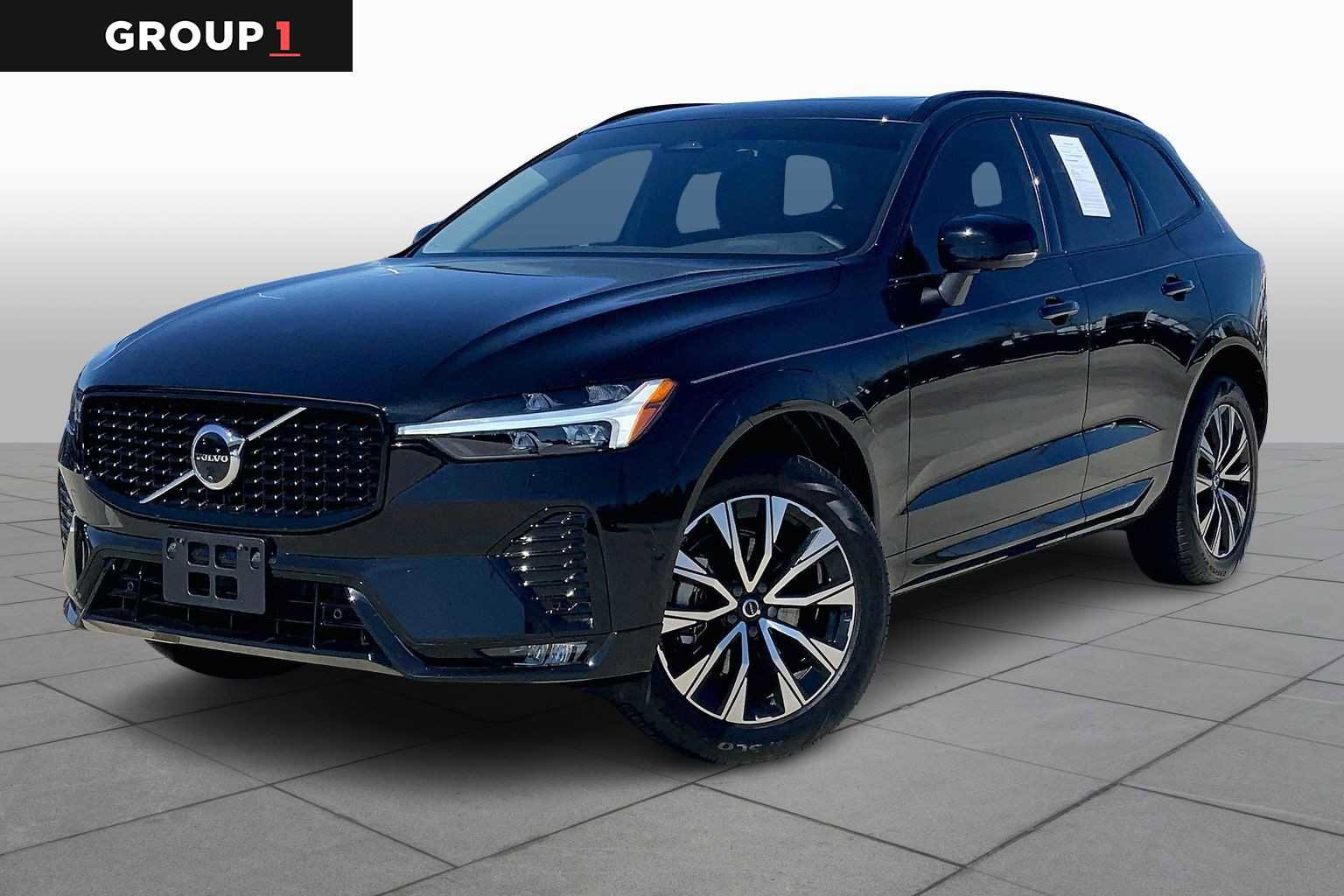 Used 2025 Volvo XC60 B5 Plus image 1