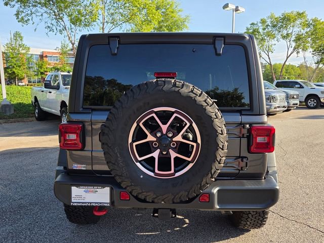 Used 2024 Jeep Wrangler Unlimited Rubicon w/ Convenience Group AWD/4WD image 5