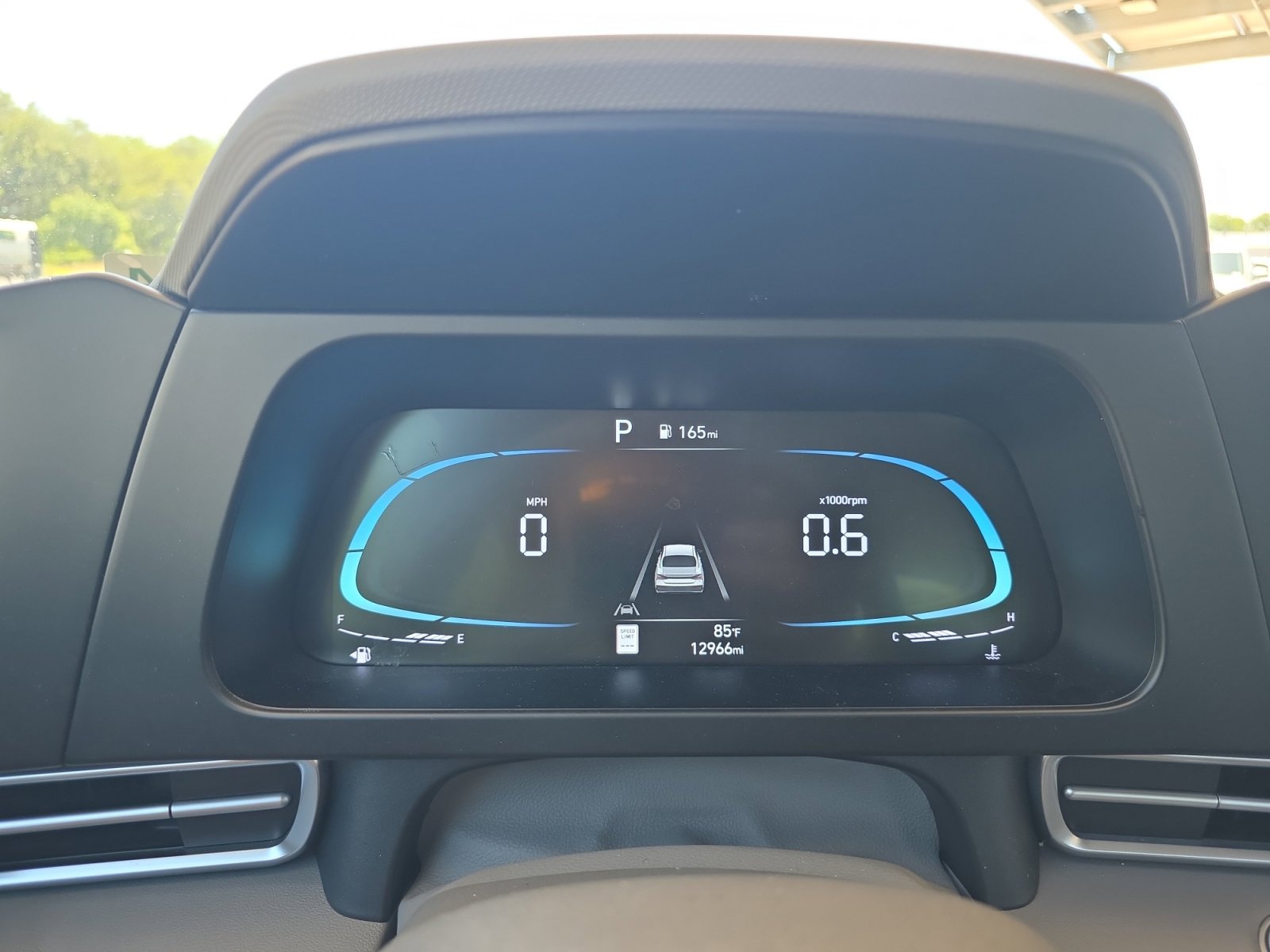 Used 2025 Hyundai Elantra Sport FWD image 18