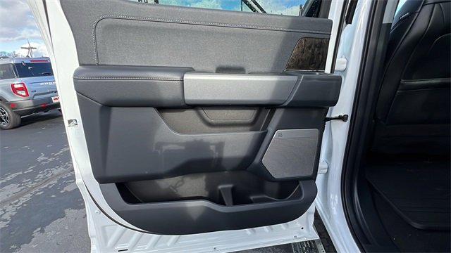 New 2024 Ford F250 Lariat w/ Lariat Ultimate Package image 14