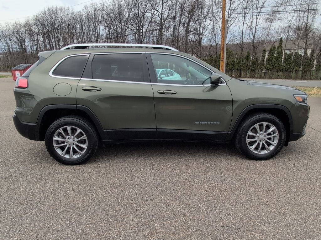 Used 2021 Jeep Cherokee Latitude Lux w/ Comfort/Convenience Group AWD/4WD image 8