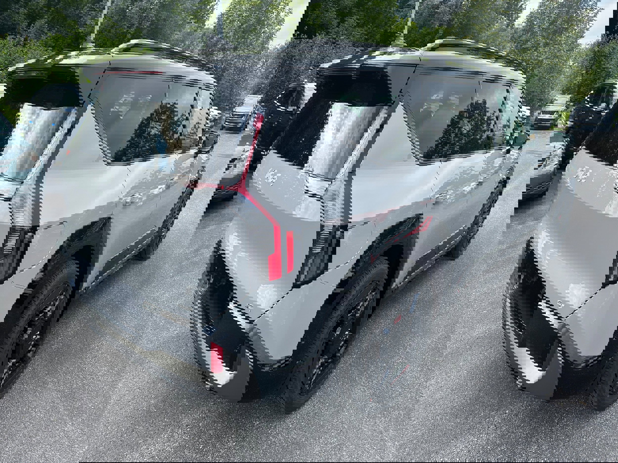 New 2026 Kia EV9 GT-Line image 5