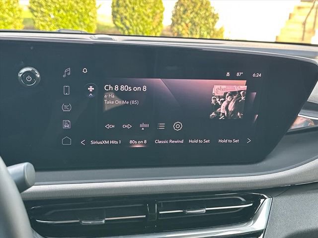 New 2026 Buick Envista Sport Touring FWD image 30