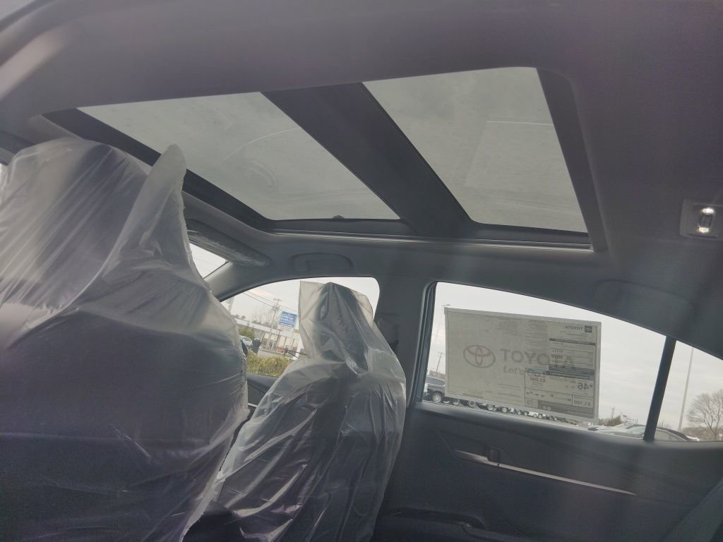 New 2026 Toyota Camry XLE image 9