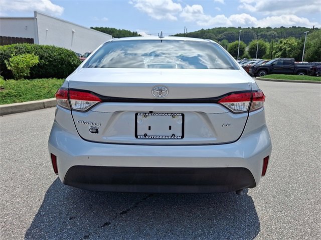 Used 2024 Toyota Corolla LE image 5