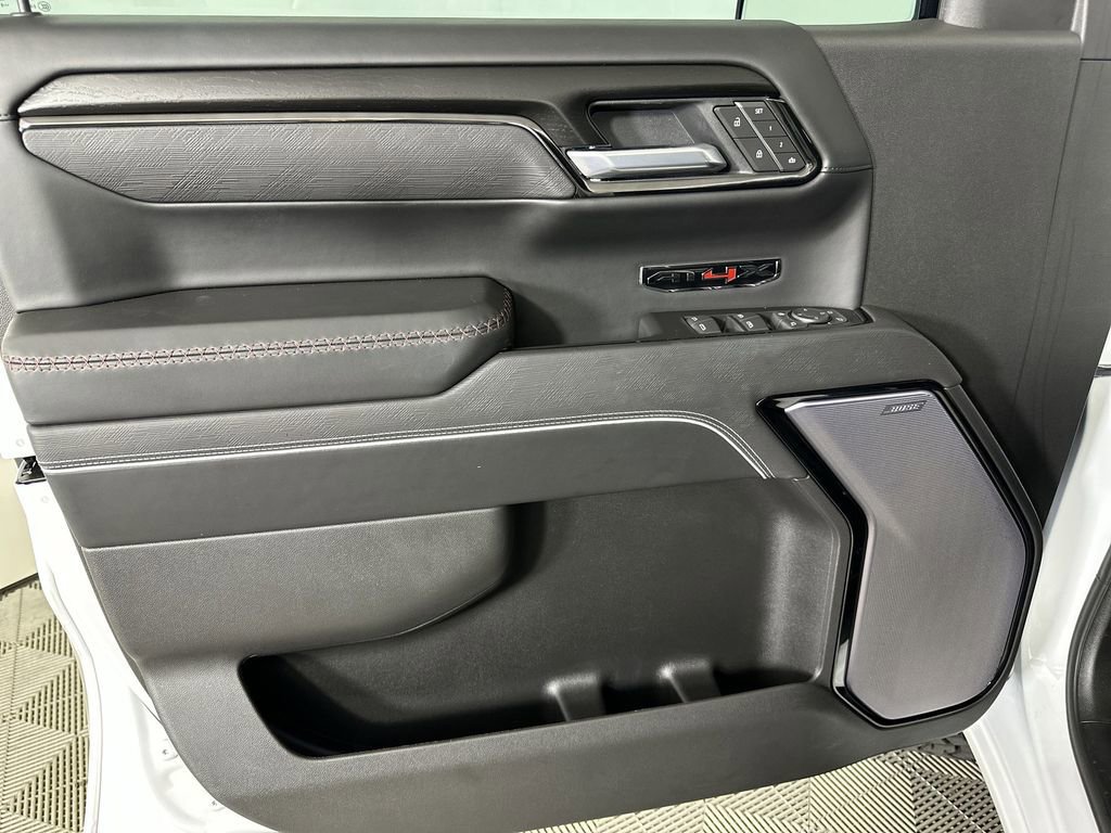 Used 2025 GMC Sierra 1500 AT4X image 23
