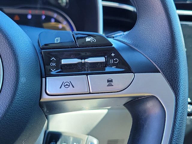 Used 2023 Hyundai Tucson SE image 28