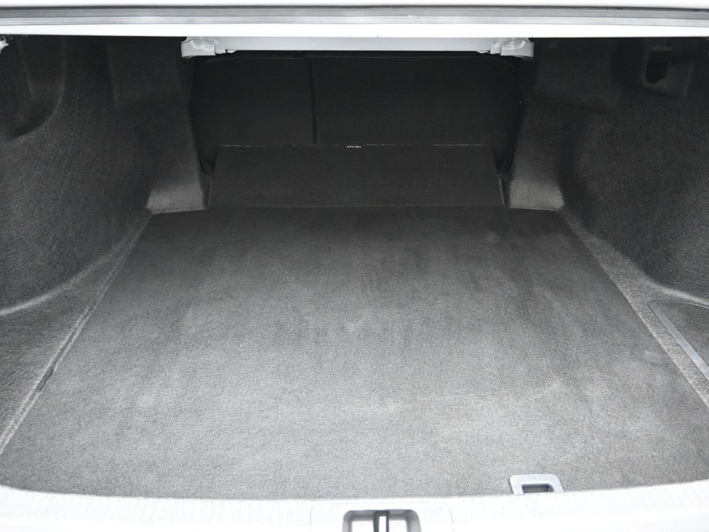 Used 2025 Toyota Camry SE image 23