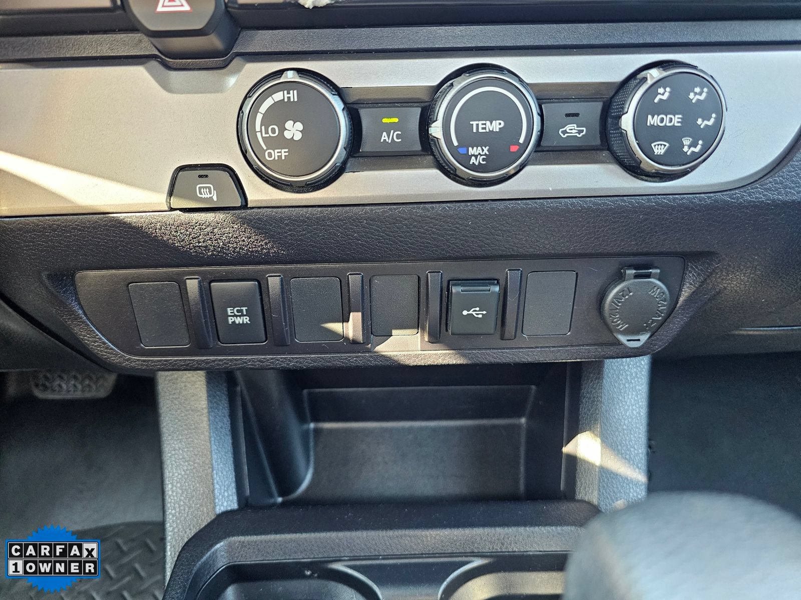 Used 2023 Toyota Tacoma SR RWD image 25