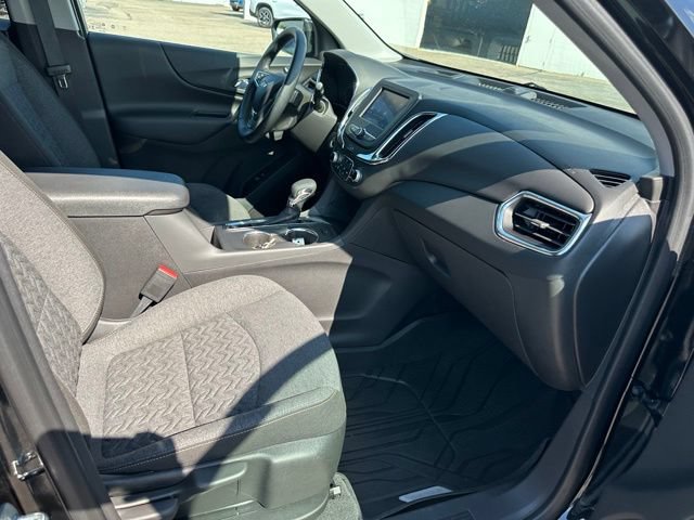 Used 2023 Chevrolet Equinox LT FWD image 29