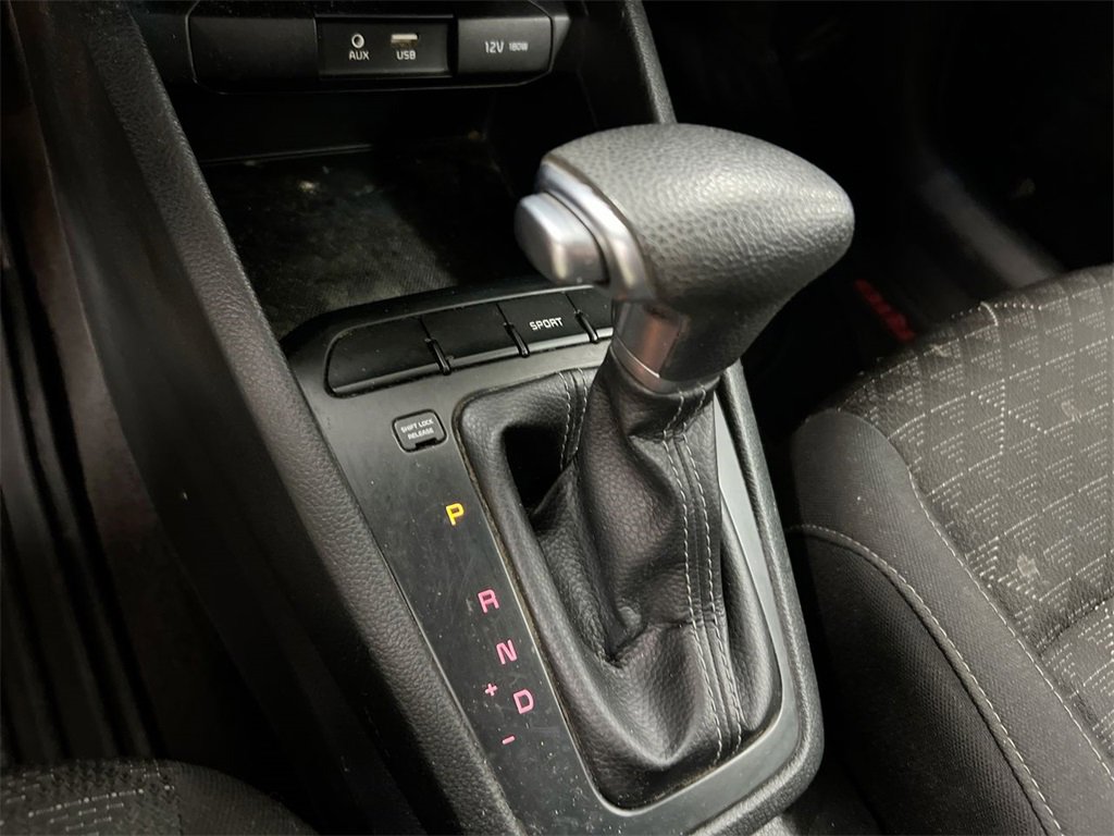 Used 2019 Kia Rio S image 17