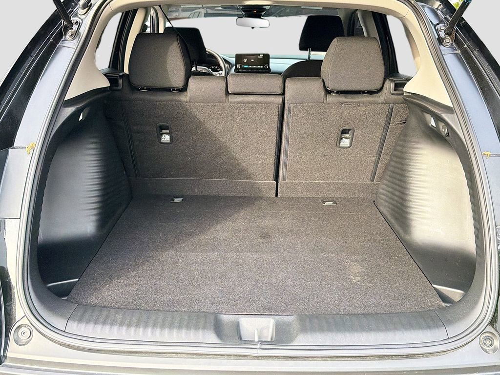 Used 2025 Honda HR-V LX image 33