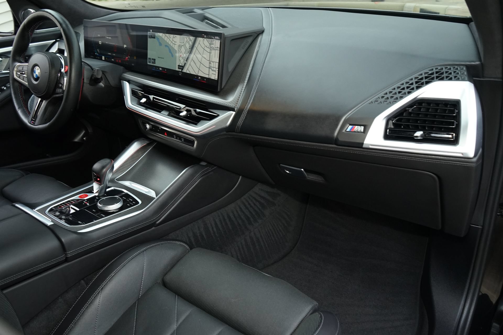 Used 2023 BMW XM AWD/4WD image 11