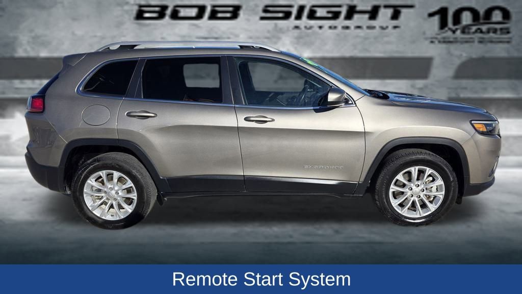 Used 2019 Jeep Cherokee Latitude w/ Cold Weather Group image 7