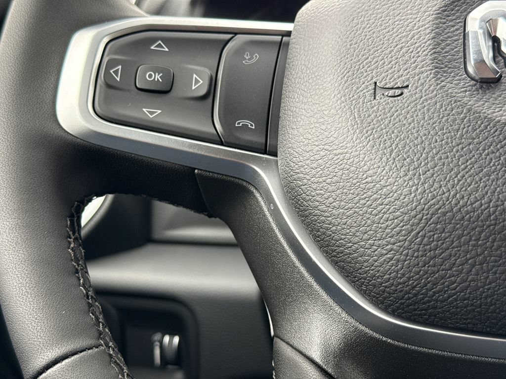 New 2026 RAM 2500 Big Horn AWD/4WD image 28