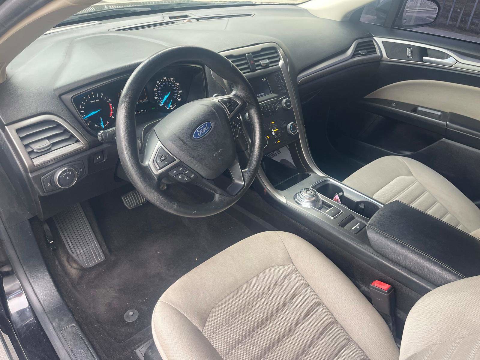 Used 2019 Ford Fusion S image 7