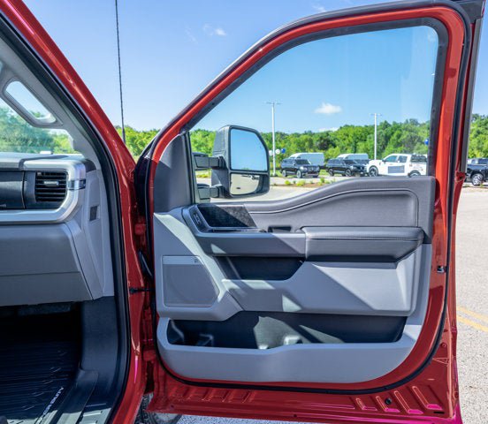 New 2026 Ford F350 XLT w/ XLT Premium Package AWD/4WD image 18