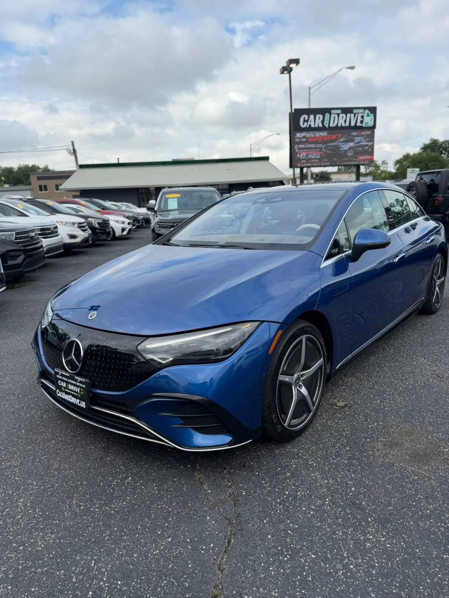 Used 2023 Mercedes-Benz EQE 350+ 4MATIC Sedan image 2