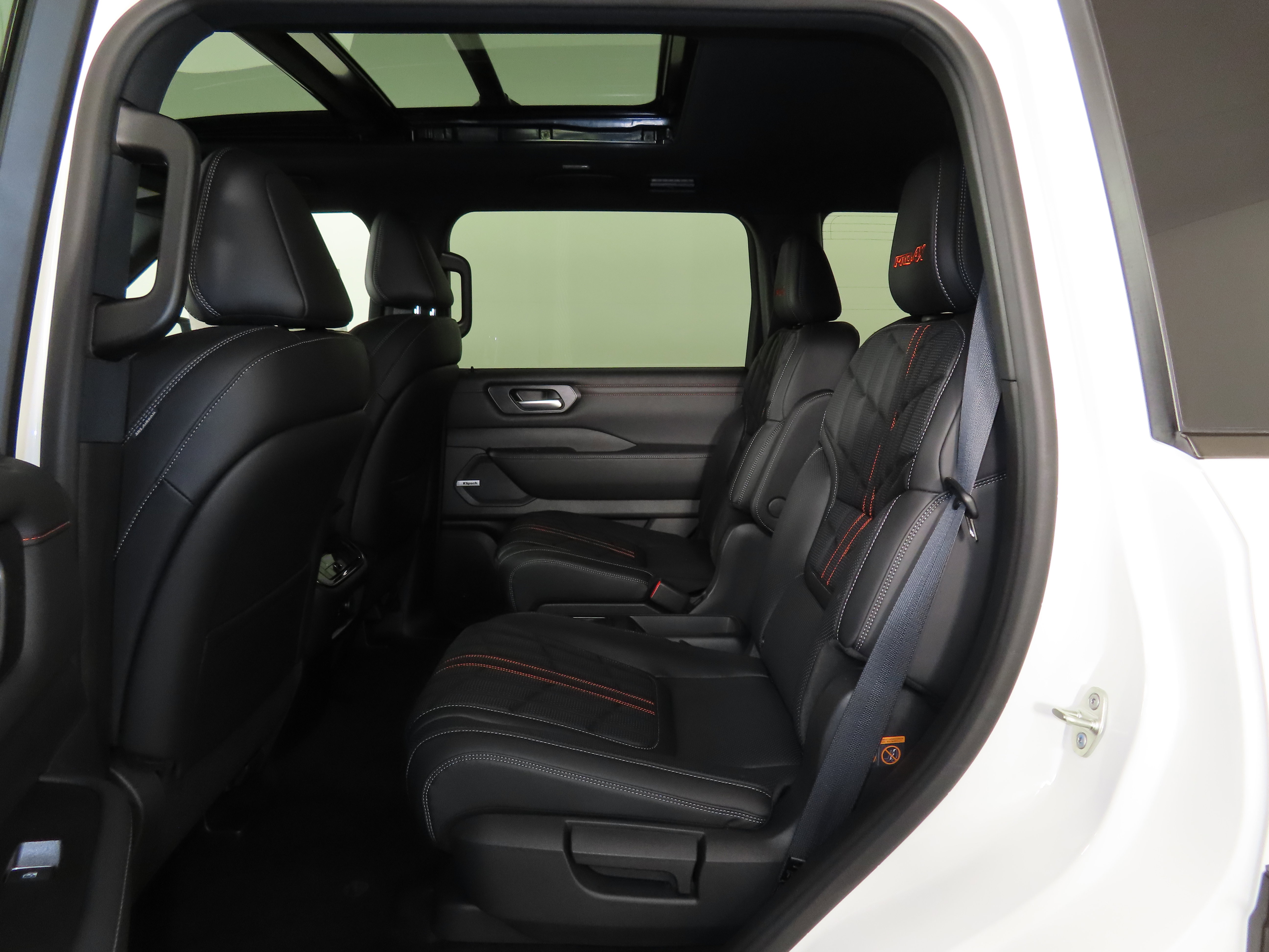 New 2026 Nissan Armada PRO-4X image 7