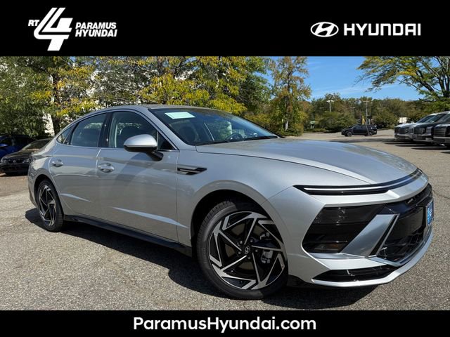 New 2026 Hyundai Sonata SEL image 1