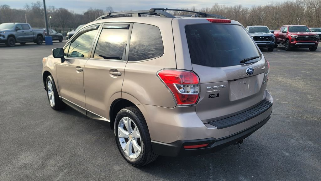 Used 2015 Subaru Forester 2.5i Premium image 9