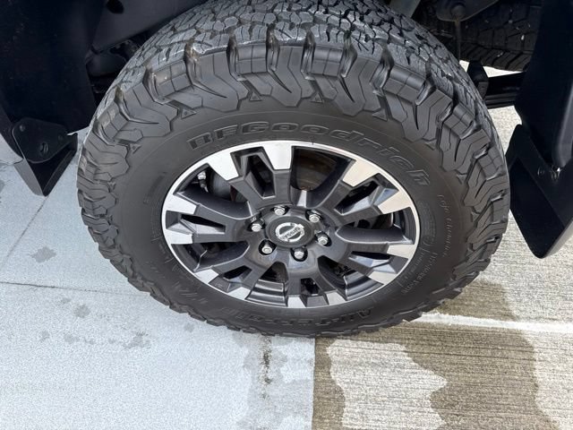 Used 2019 Nissan Titan PRO-4X w/ Pro-4x Utility Package AWD/4WD image 19
