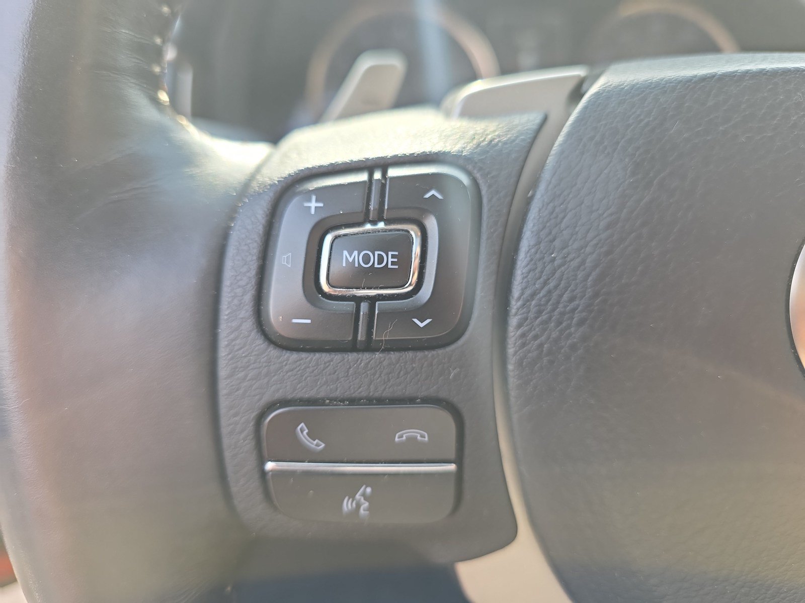 Used 2019 Lexus IS 300 w/ Accessory Package 2 RWD image 23