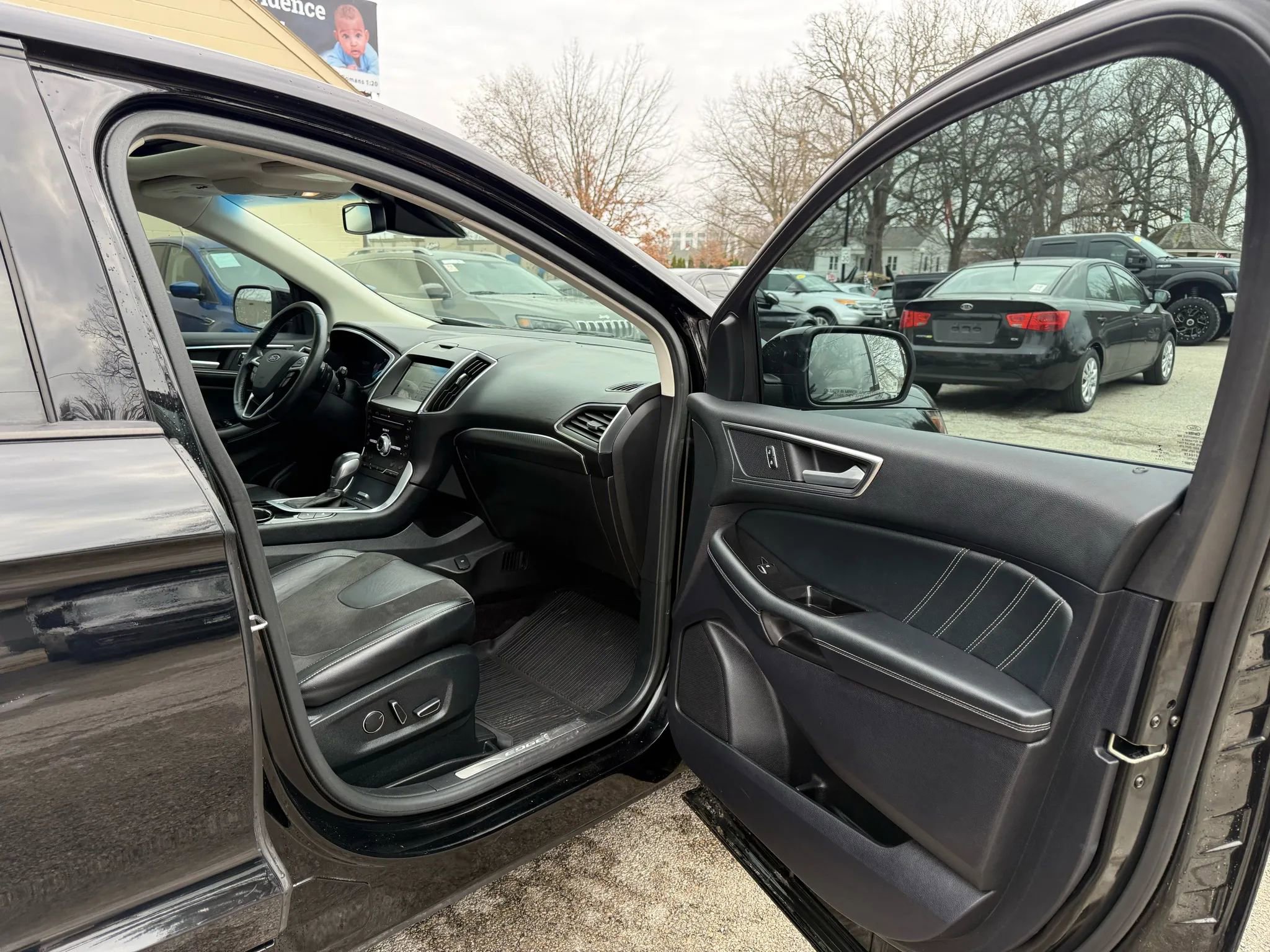 Used 2017 Ford Edge Sport w/ Equipment Group 401A image 18