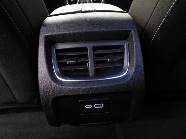 Used 2023 Chevrolet Blazer LT image 31