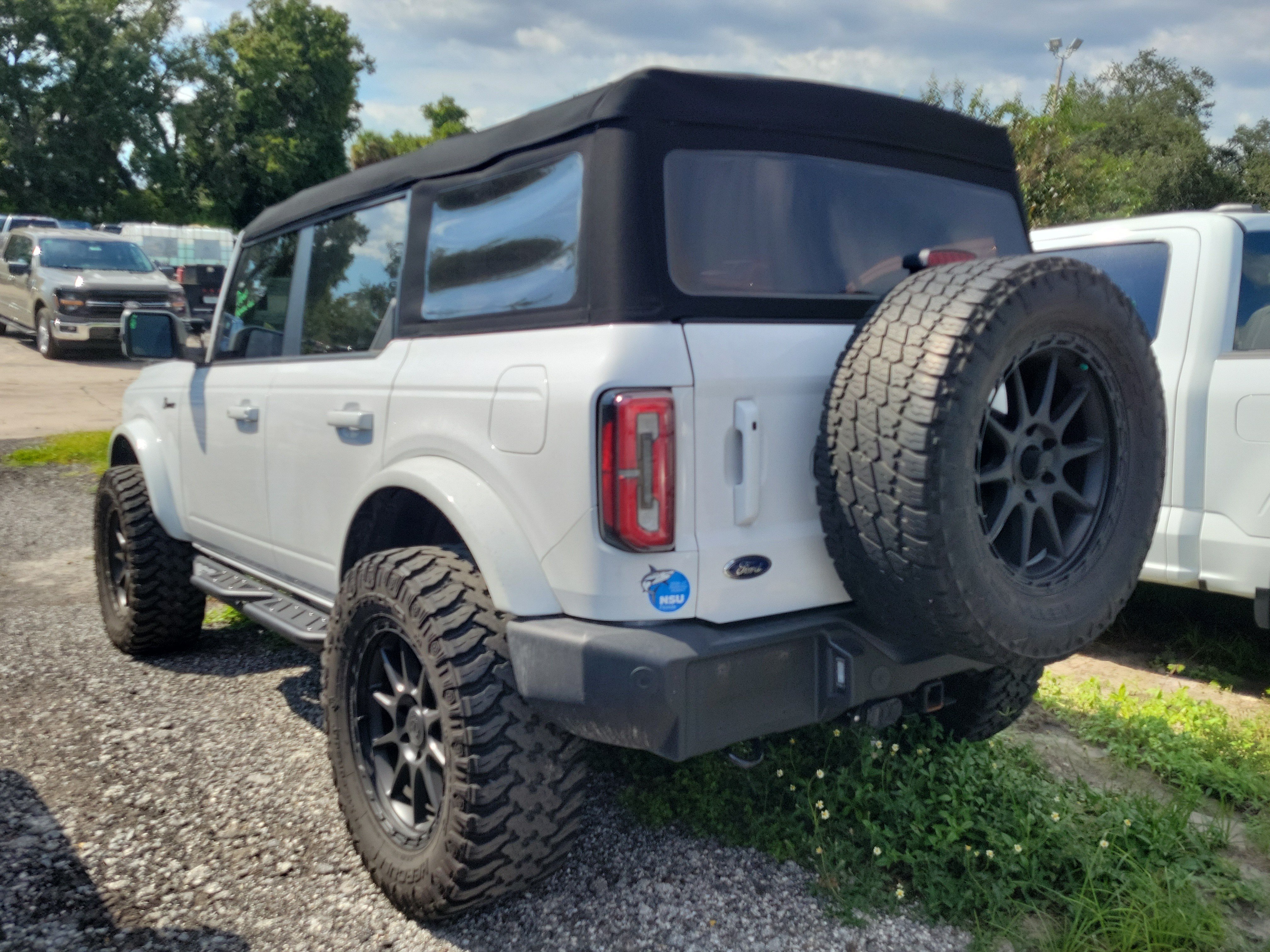 Used 2024 Ford Bronco Outer Banks AWD/4WD image 5