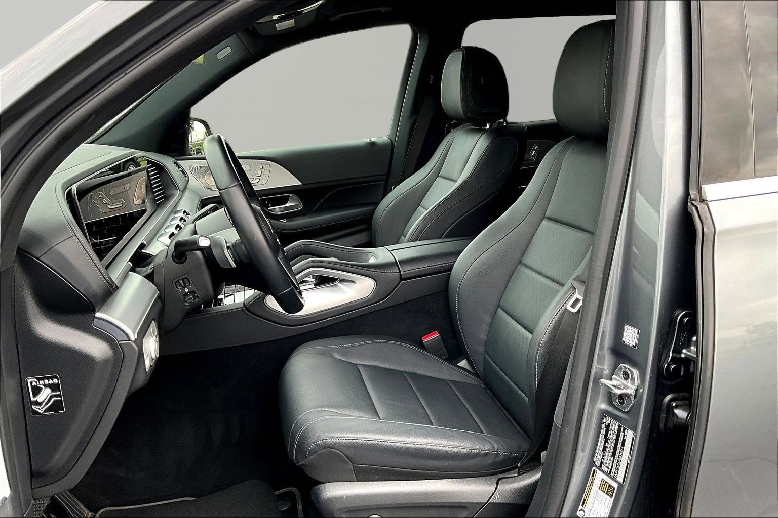 Used 2025 Mercedes-Benz GLS 450 4MATIC image 20