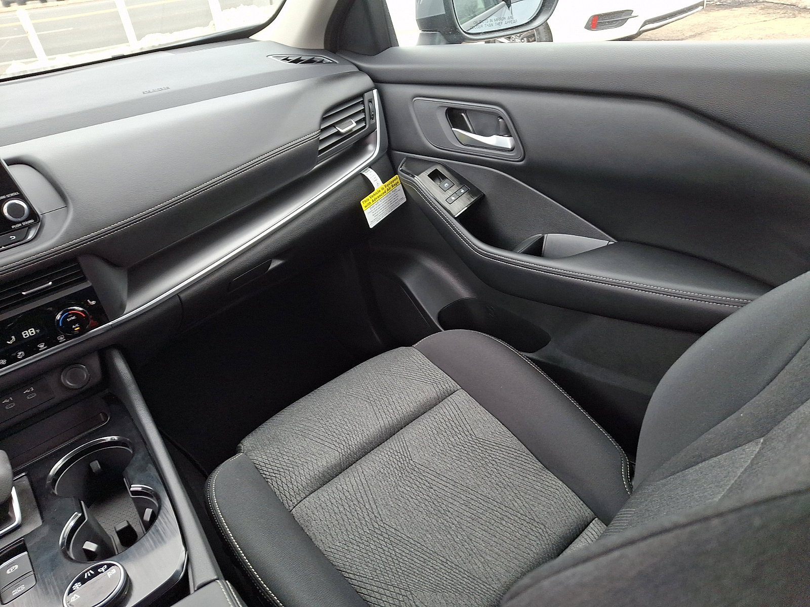 Used 2026 Nissan Rogue SV w/ Cold Weather Package AWD/4WD image 12