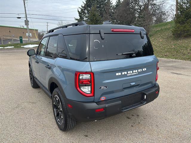 New 2026 Ford Bronco Sport Outer Banks w/ Outer Banks Tech Package+ AWD/4WD image 2