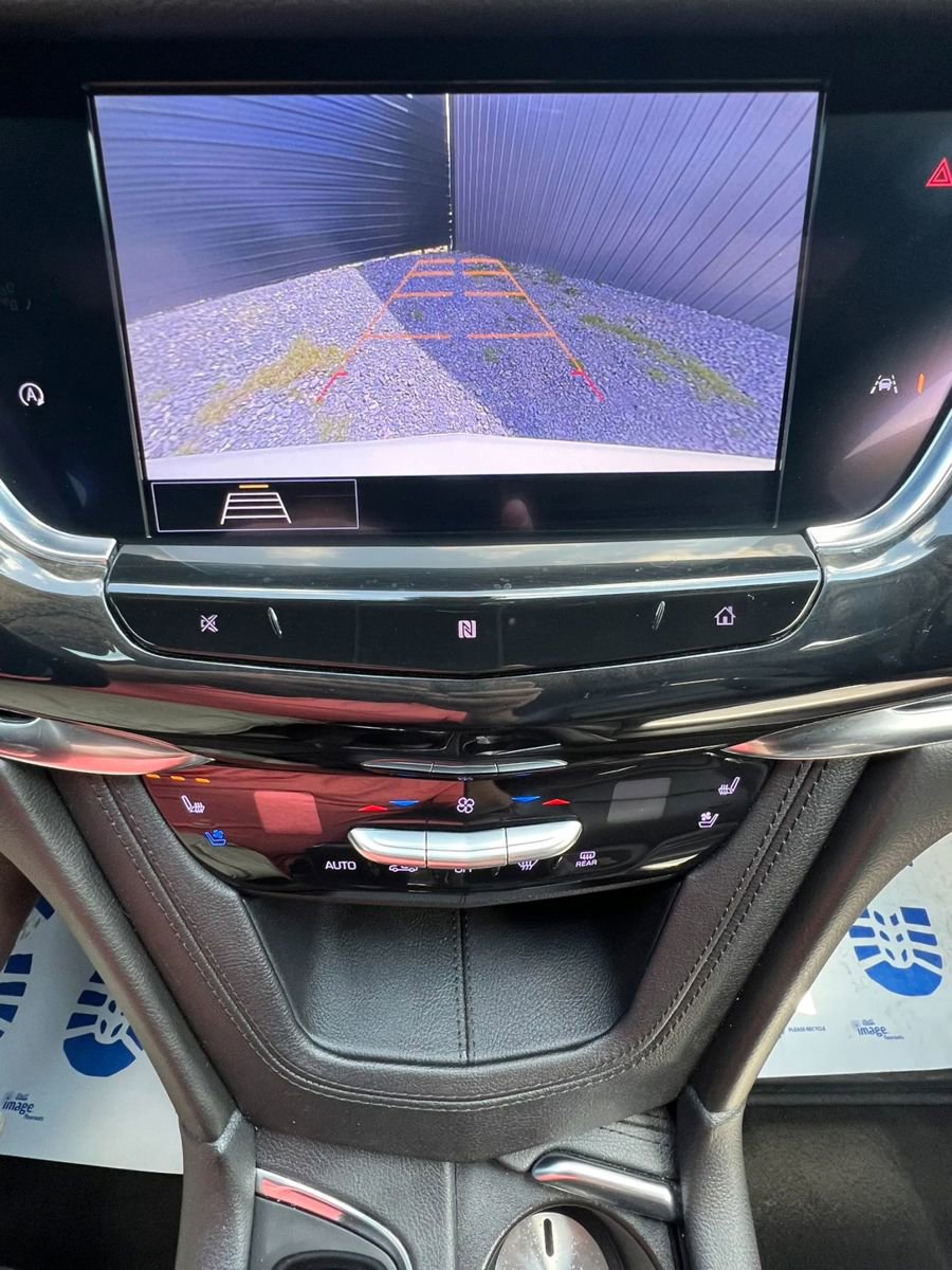 Used 2020 Cadillac XT6 Premium Luxury image 18